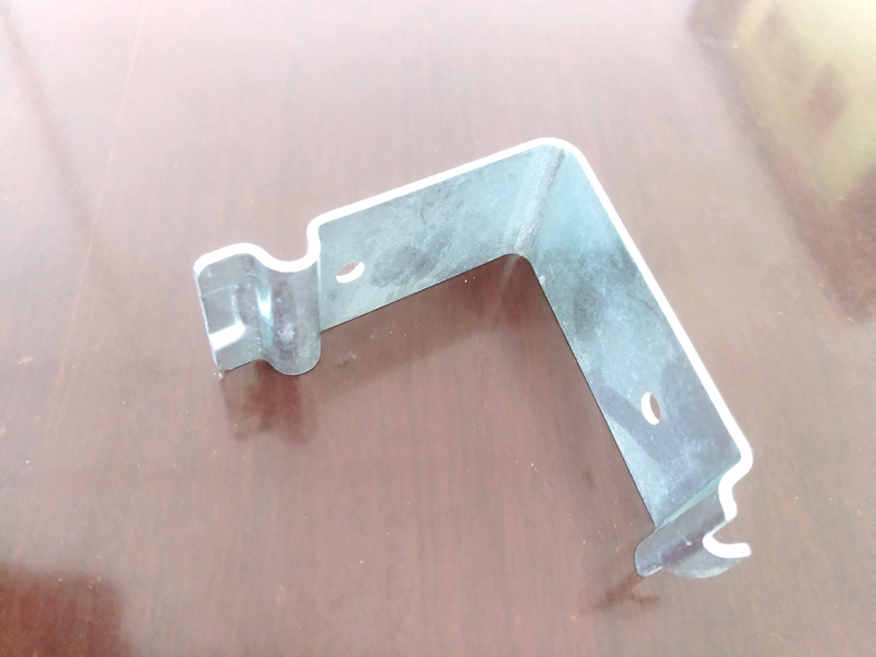 卡扣(kòu)件(用于快(kuài)捷箱(xiāng)).jpg